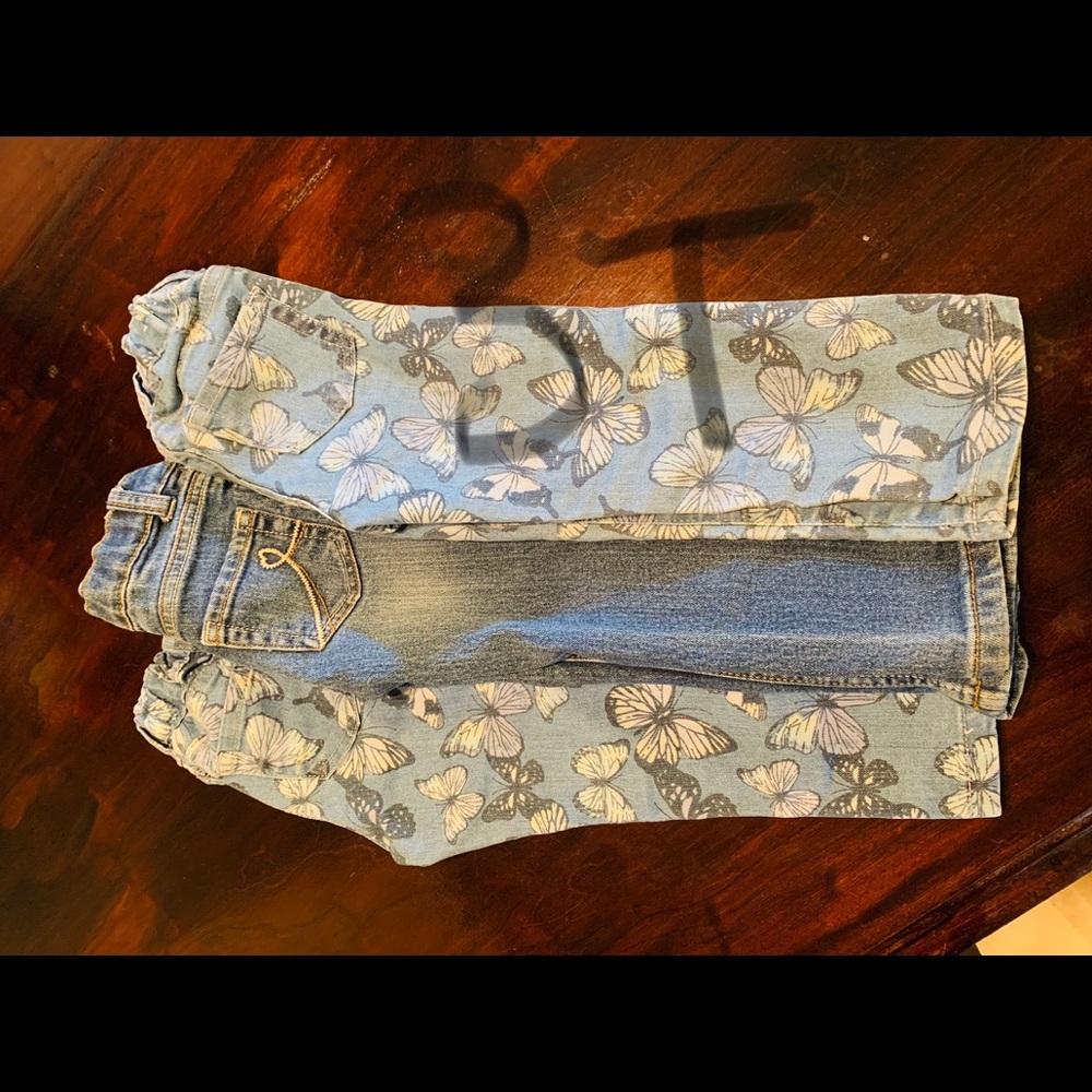 3t girls jeans 3 pairs total.